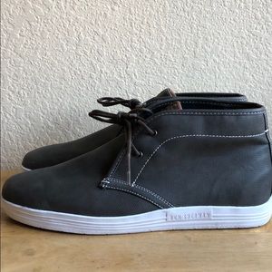 Ben Sherman Chukka Boots Gray SZ 11.5